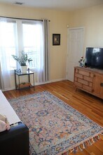 49 Paradise Rd-Unit -2 in Swampscott, MA - Building Photo - Building Photo