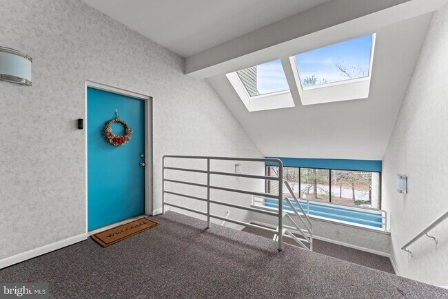 8001 Greenspring Way in Owings Mills, MD - Building Photo - Building Photo