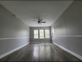 527 N Homan Ave., Unit 2 in Chicago, IL - Building Photo