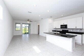 11851 Brighton Knoll Loop in Riverview, FL - Building Photo - Building Photo