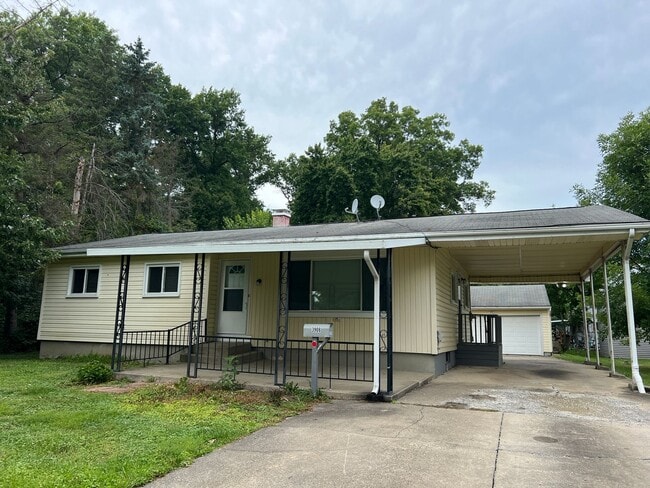 property at 3908 Staatz Dr