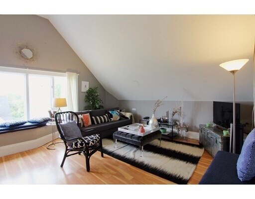 15 Draper St in Boston, MA - Foto de edificio