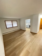 616 Ivy Ave E in St. Paul, MN - Building Photo - Building Photo