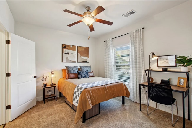 300 Dalhausser Ln in Oviedo, FL - Building Photo - Building Photo