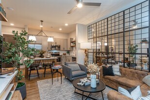 Fitzroy Grove in Rogers, AR - Building Photo
