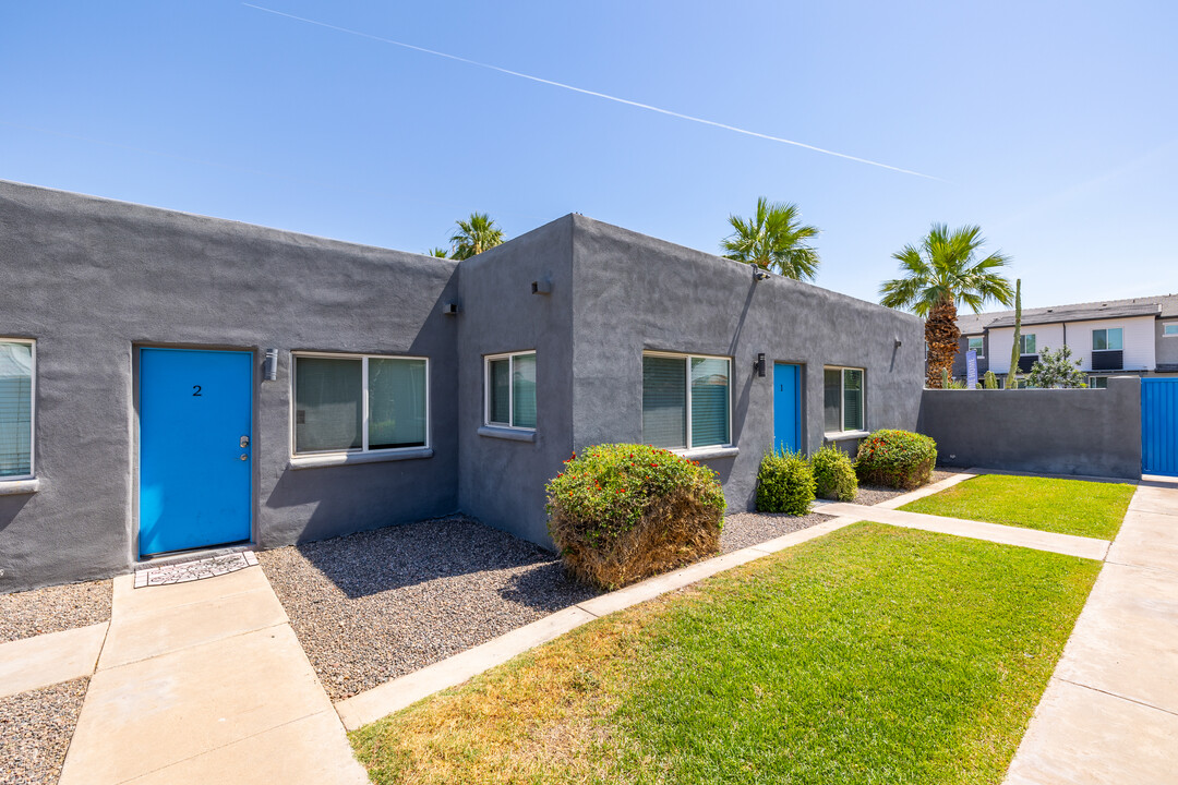 Orinoco Apartments in Phoenix, AZ - Foto de edificio