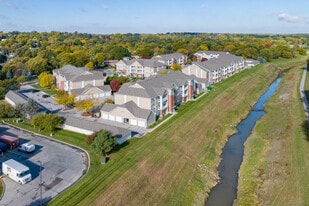 Peony Village Apartments in Omaha, NE - Building Photo