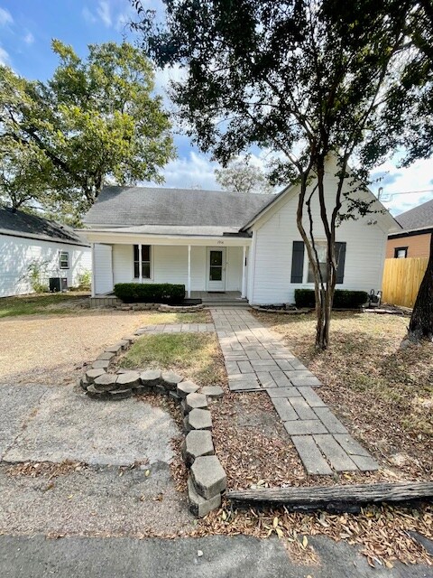 1914 Ross Ave in Waco, TX - Building Photo