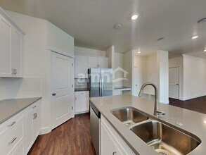 937 Moorside Ave in Kuna, ID - Building Photo - Building Photo