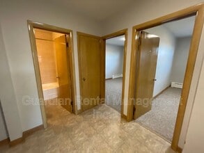 2016 Walsh St E in Thunder Bay, ON - Building Photo - Building Photo