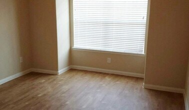 12938 Walden Rd in Montgomery, TX - Building Photo - Building Photo