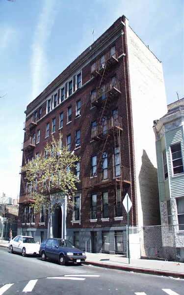 2030 Walton Ave in Bronx, NY - Building Photo