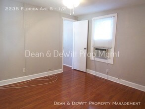 2235 Florida Ave S-Unit -1/2 in St. Petersburg, FL - Building Photo - Building Photo