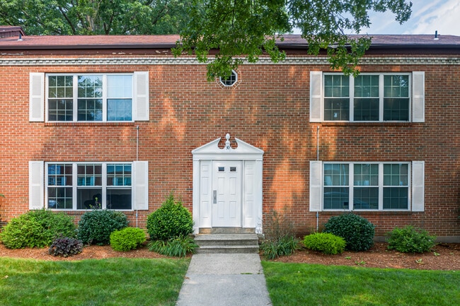 Robert Treat Apartments