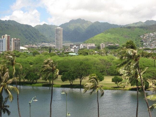 property at 2421 Ala Wai Blvd