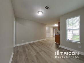 6684 Overlook Ridge in College Park, GA - Building Photo - Building Photo