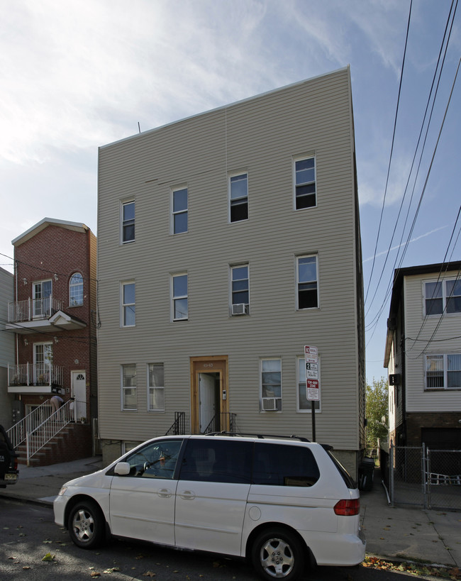 41-43 Wallis Ave