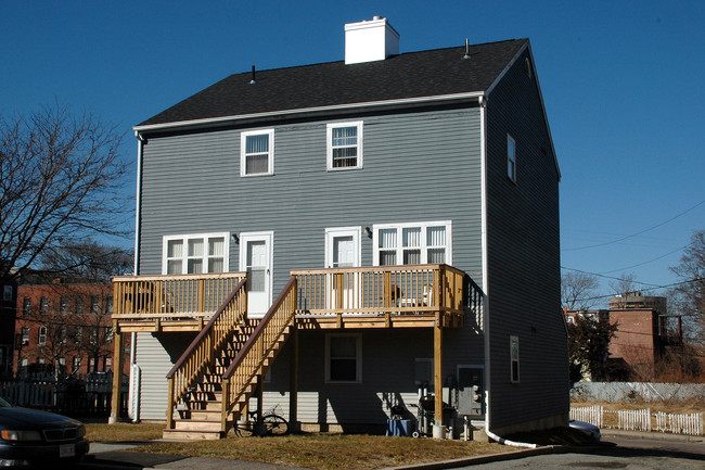 230-263 Homestead St in Dorchester, MA - Foto de edificio - Building Photo