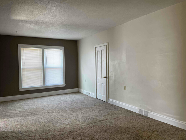 property at 202-204 E 4th St