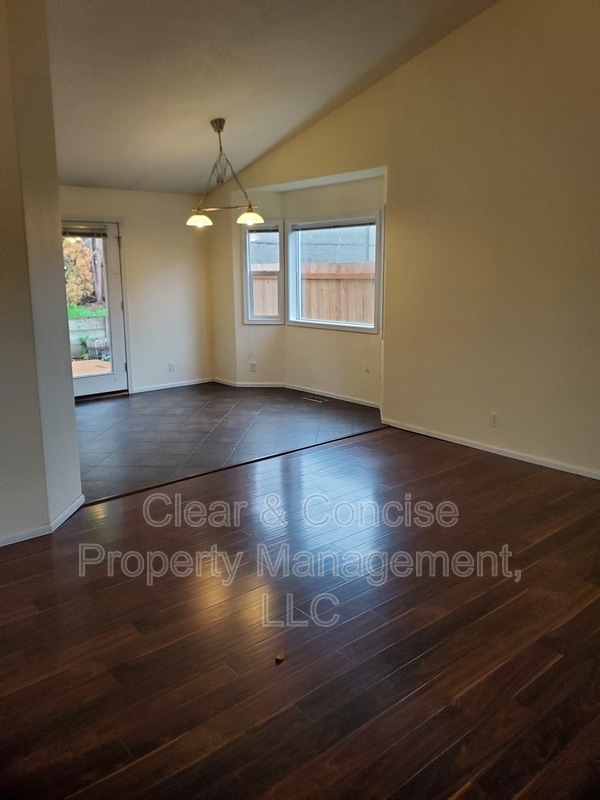 3611 Berkshire St in Eugene, OR - Building Photo - Building Photo