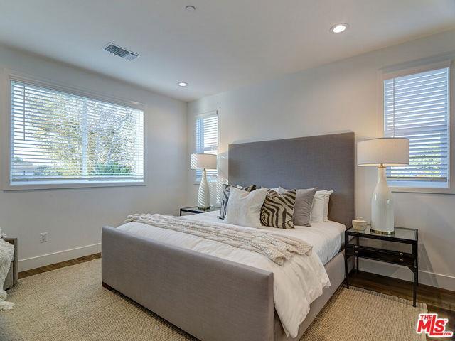 property at 5600 W 78th St