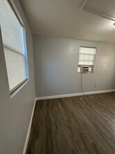 239 Claude St in Jacksonville, FL - Building Photo - Building Photo