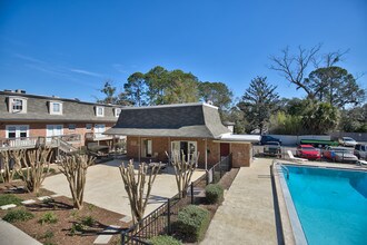 Midtown Place Apartments in Tallahassee, FL - Building Photo - Building Photo