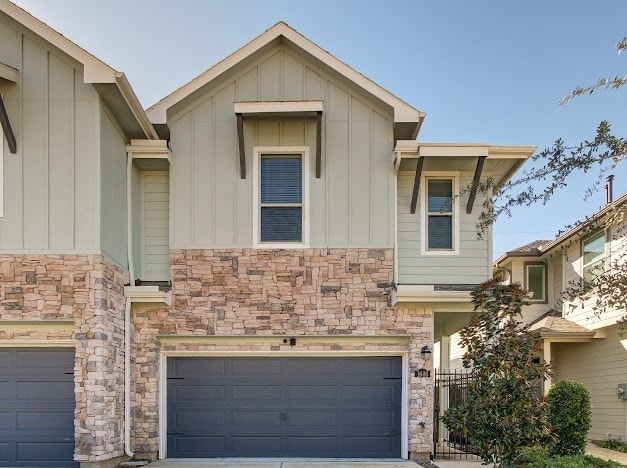 property at 1646 Ryon Falls Dr