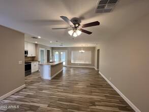 1209 E Acoma Dr in Phoenix, AZ - Building Photo - Building Photo