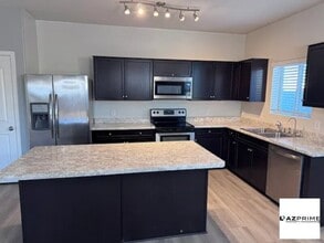 25275 W Buckeye Rd in Buckeye, AZ - Building Photo - Building Photo