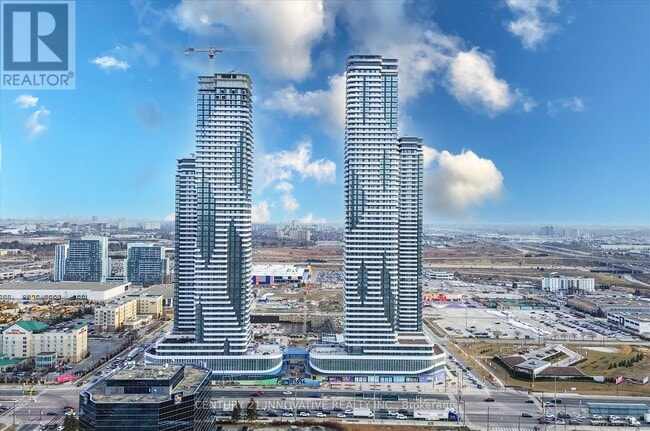 property at 225 Commerce St