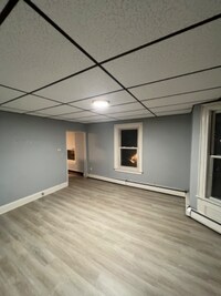 98 Japonica St photo'