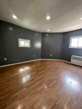 827 S 14th St, Unit 2 in Newark, NJ - Building Photo - Building Photo