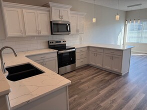 8839 Bristlecone Dr in Lincoln, NE - Building Photo - Building Photo