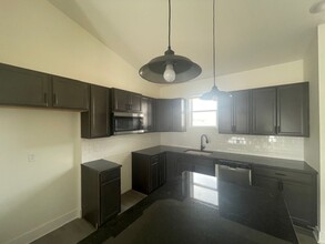 5103-5105 S Chase Cir in Wichita, KS - Foto de edificio - Building Photo