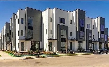 property at 1213 10th Ave N