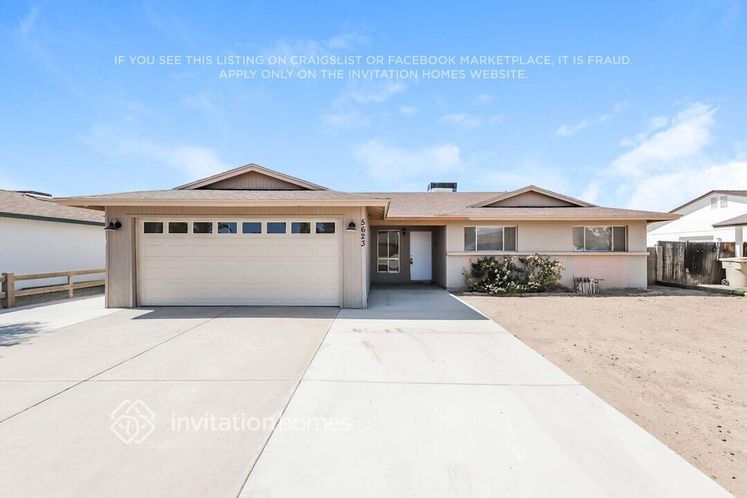 5623 W Brown St in Glendale, AZ - Building Photo