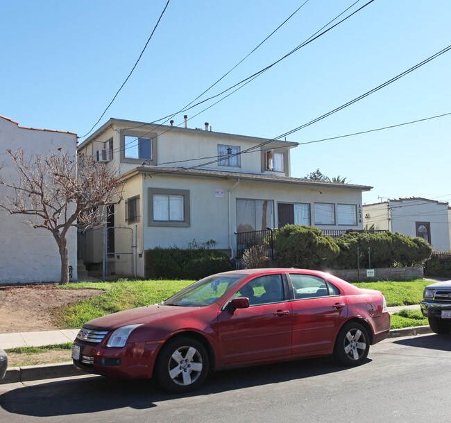 1238 Kenmore Ave in Los Angeles, CA - Foto de edificio - Building Photo