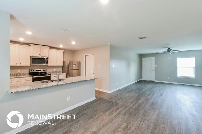 6107 Lakefront in San Antonio, TX - Foto de edificio - Building Photo