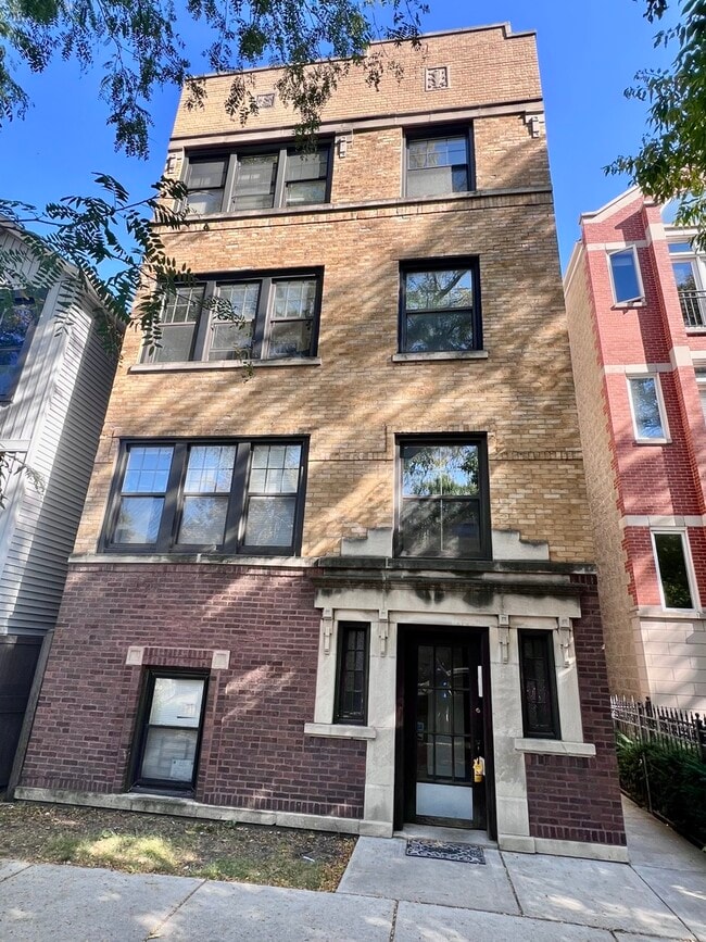 property at 3051 N Racine Ave