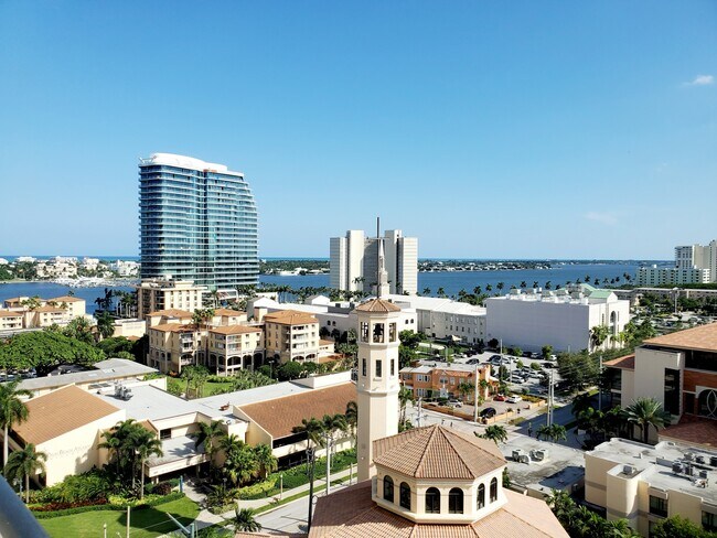 801 S Olive Ave in West Palm Beach, FL - Foto de edificio - Building Photo