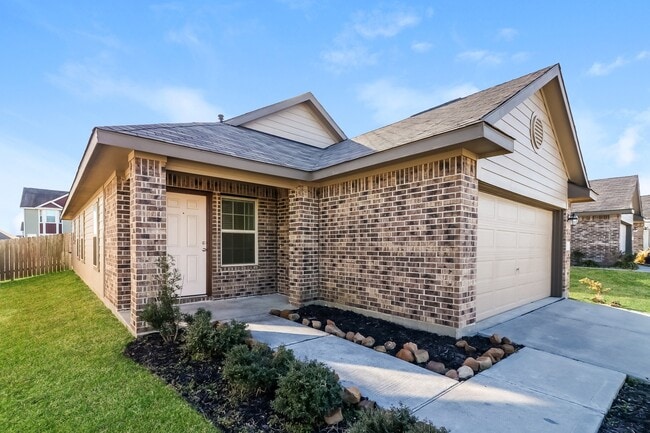 property at 11067 N Lake Mist Ln