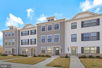 313 Soft Rush Ln in La Plata, MD - Building Photo - Building Photo