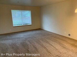 1813 E 3rd Ave in Post Falls, ID - Building Photo - Building Photo