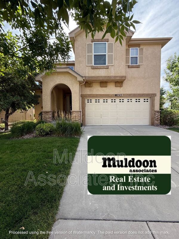 2512 Sierra Springs Dr in Colorado Springs, CO - Building Photo - Building Photo