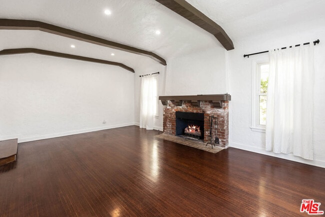 6620 W 6th St in Los Angeles, CA - Building Photo - Building Photo