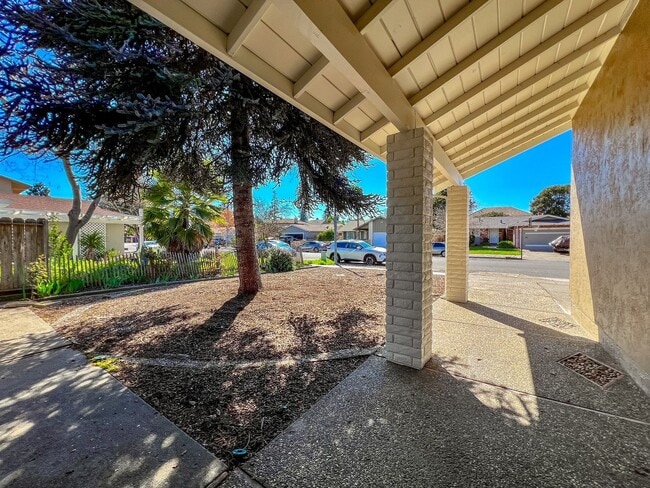 4412 Moffitt Dr in Napa, CA - Building Photo - Building Photo
