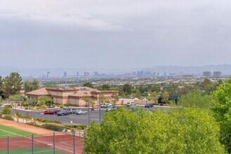 2249 Lauren Dr in Las Vegas, NV - Building Photo - Building Photo