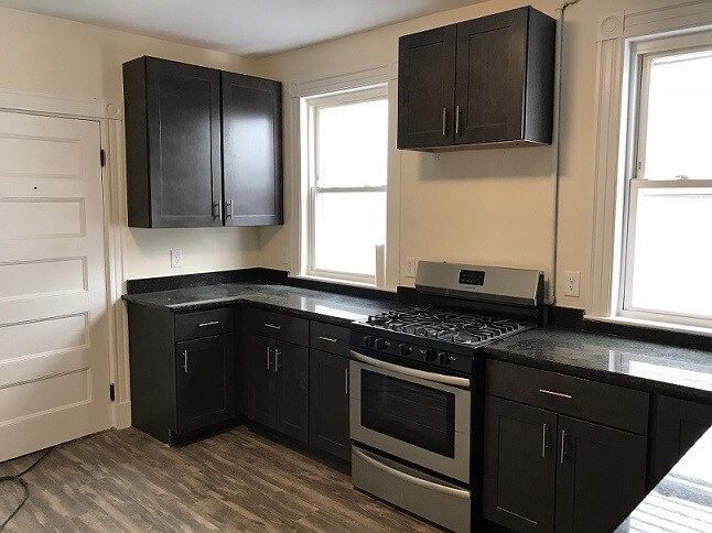 3 Parker Hill Terrace, Unit 1C in Boston, MA - Foto de edificio - Building Photo