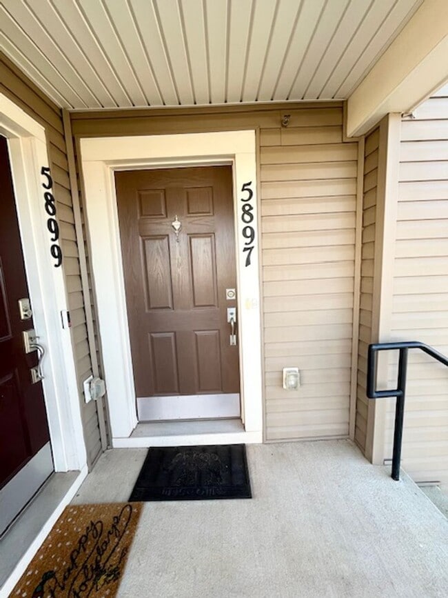 5897 Bella Marie Way in Frederick, MD - Building Photo - Building Photo